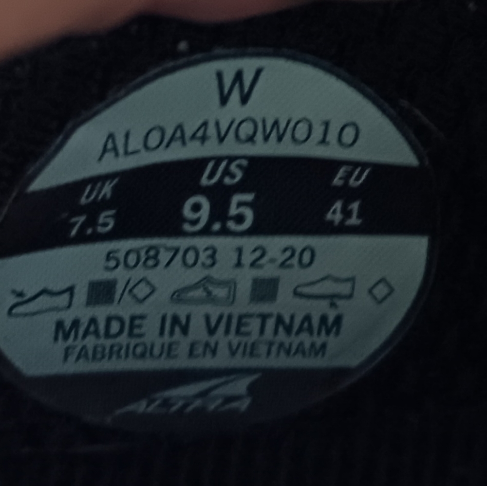 Altra Olympus 4 - image 4